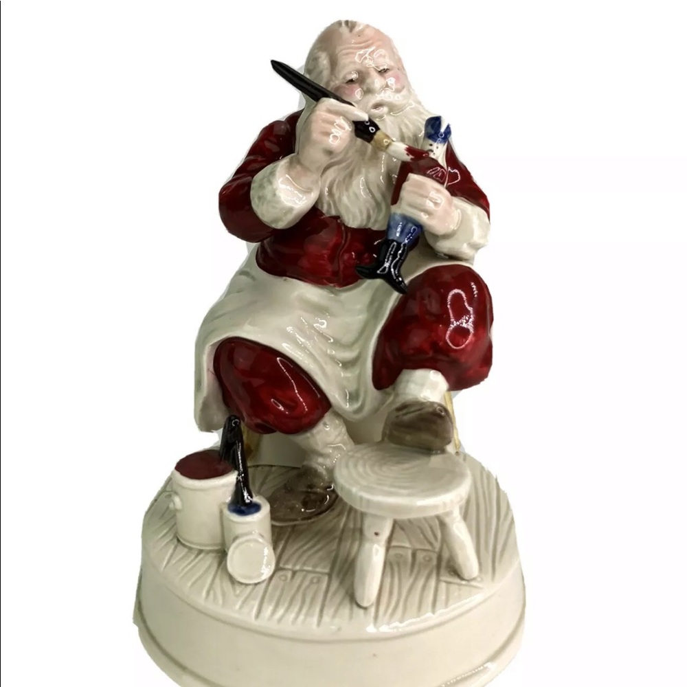 Here Comes Santa Claus Music Box Gibson Greeting